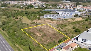 Land for sale in Vila Nova de Gaia, Portugal — €115,000