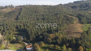 Land for sale in Paredes, Portugal — €202,000