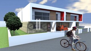 Terreno de 366 m² em Castelo Branco