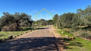 Land for sale in Loulé, Portugal — €77,000