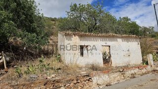 Land for sale in Loulé, Portugal — €100,000