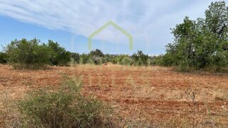 Land for sale in Faro, Portugal — €86,500