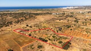 Terreno em Silves · 19 960 m² · 85 000 €
