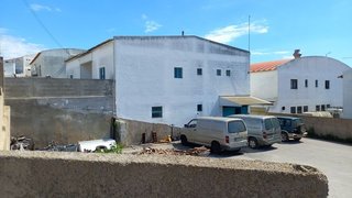 Terreno · 750 m² · 550 €