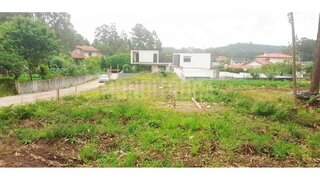 Land for sale in Barcelos, Portugal — €100,000