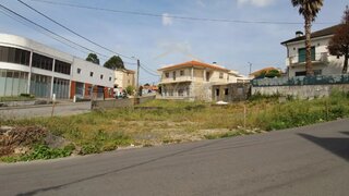 Land for sale in Paredes, Portugal — €60,000