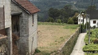 Land for sale in Melgaço, Portugal — €35,000