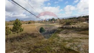 Land for sale in Carrazeda de Ansiães, Portugal — €25,000