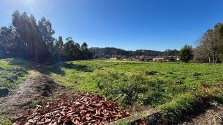 Land for sale in Santa Maria da Feira, Portugal — €75,000