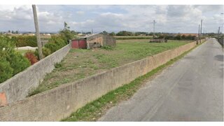 Land for sale in Estarreja, Portugal — €39,990