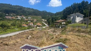 Land for sale in Penafiel, Portugal — €72,500