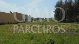 Land for sale in Oliveira do Bairro, Portugal — €68,000