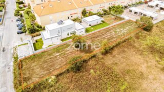 Land for sale in Vila Nova de Gaia, Portugal — €280,000