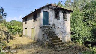Land for sale in Paredes, Portugal — €149,000
