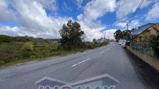 Land for sale in Paredes, Portugal — €107,500
