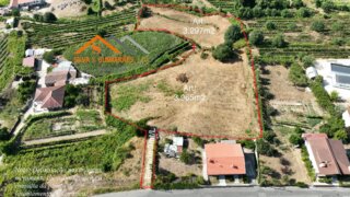 Terreno para venda em Lousada, Portugal — 90 000 €