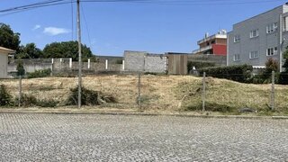 Land for sale in Vila Nova de Gaia, Portugal — €90,000