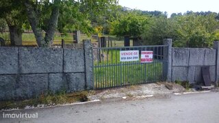 Land for sale in Cinfães, Portugal — €158,000