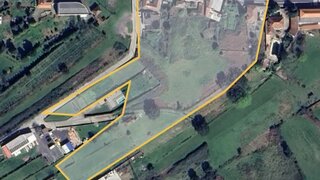 Land for sale in Paços de Ferreira, Portugal — €680,000