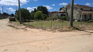 Terreno · 320 m² · 54 000 €