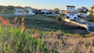 Land for sale in Sesimbra, Portugal — €360,000