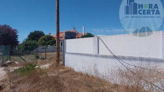 Terreno para venda em Moita, Portugal — 130 000 €