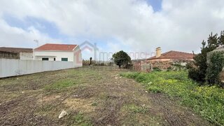 Land for sale in Lourinhã, Portugal — €130,000