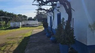 Terreno em Campo Maior · 200 000 m² · 400 000 €