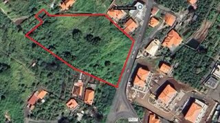 Land for sale in Santa Cruz, Portugal — €1,300,000