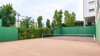 4-bedroom house with pool in Sant Just Desvern
