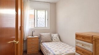 4-bedroom apartment with terrace in La Marina de Port, Barcelona