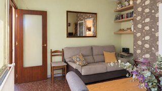 4-bedroom apartment with terrace in La Marina de Port, Barcelona
