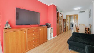 4-bedroom apartment with garden in El Prat de Llobregat