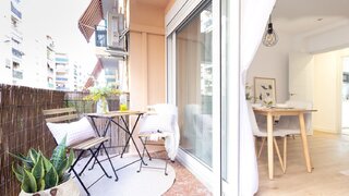 4-bedroom apartment with terrace in La Dreta de l'Eixample, Barcelona