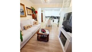 4-bedroom apartment with parking in L'Antiga Esquerra de l'Eixample, Barcelona