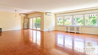 5-bedroom apartment with terrace in Sant Gervasi - Galvany, Barcelona