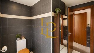 4-bedroom house with pool in Rubí