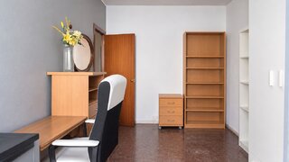 4-bedroom apartment with terrace in La Marina de Port, Barcelona