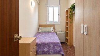 4-bedroom apartment with terrace in La Marina de Port, Barcelona