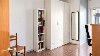 4-bedroom apartment with terrace in La Marina de Port, Barcelona