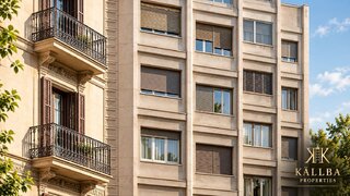 5-bedroom apartment with terrace in La Dreta de l'Eixample, Barcelona