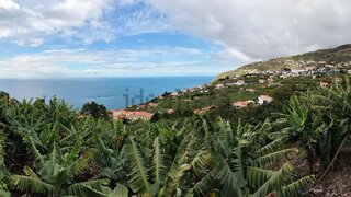 Land for sale in Calheta (Madeira), Portugal — €430,000