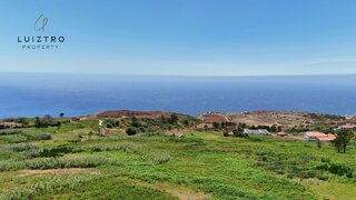 Terreno para venda em Calheta (Madeira), Portugal — 200 000 €