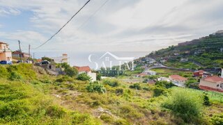Land for sale in Ribeira Brava, Portugal — €205,000