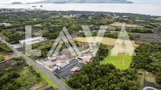 Land for sale in Madalena, Portugal — €79,900