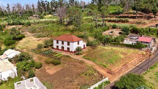Terreno em Calheta (Madeira) · 621 m² · 62 000 €