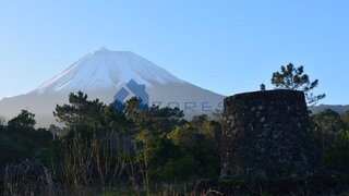 Land for sale in São Roque do Pico, Portugal — €350,000