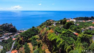 Land for sale in Ribeira Brava, Portugal — €120,000