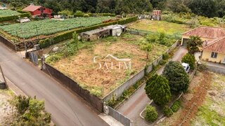 Land for sale in Santana, Portugal — €80,000
