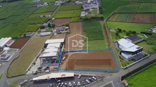 Land for sale in Praia da Vitória, Portugal — €265,000